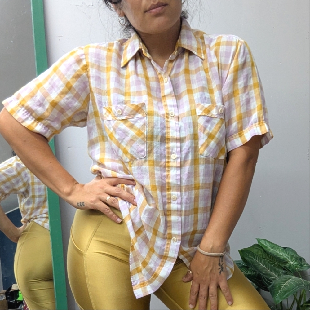 V I N T A G E:: Plaid Club Hampton Tan Pink Retro Button Down Short Sleeve Shirt